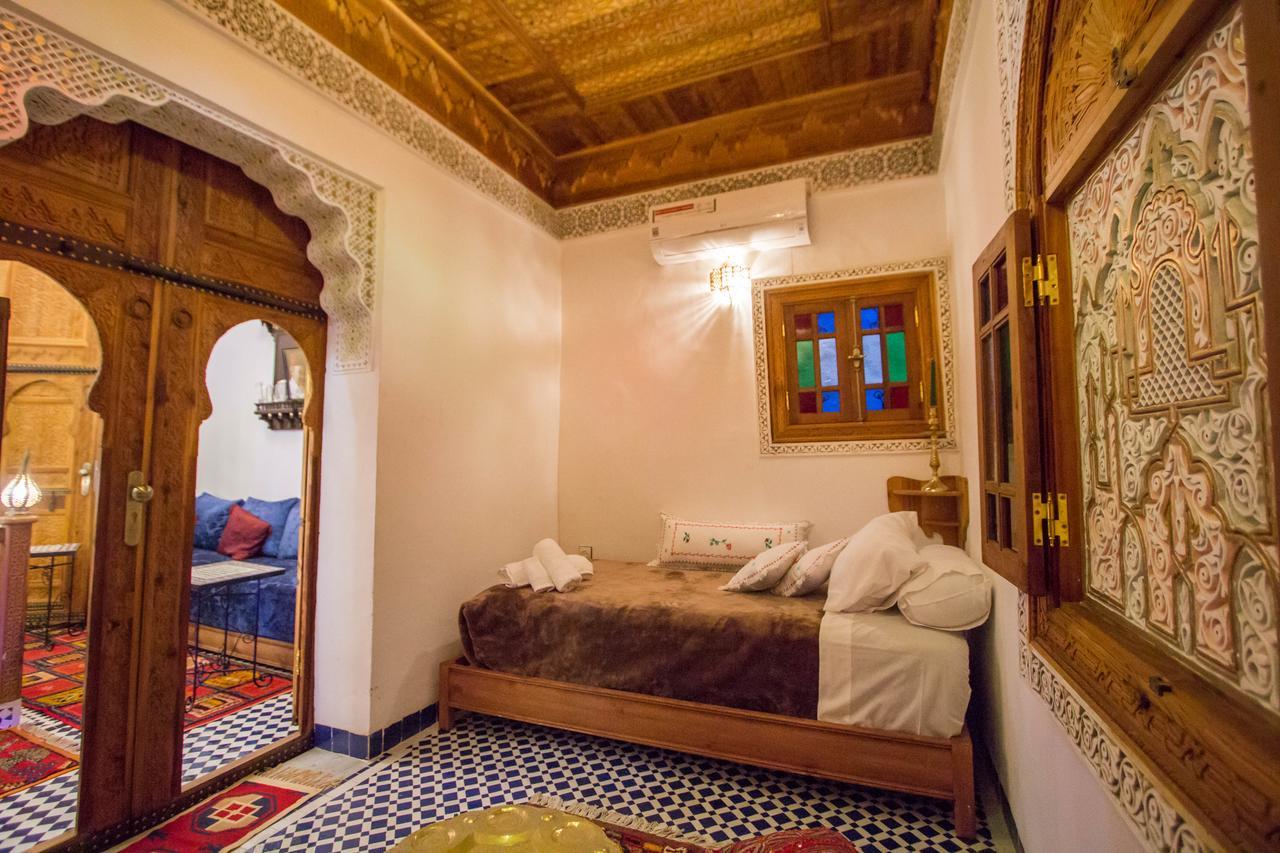 Dar Mfaddel Hotell Fès Exteriör bild